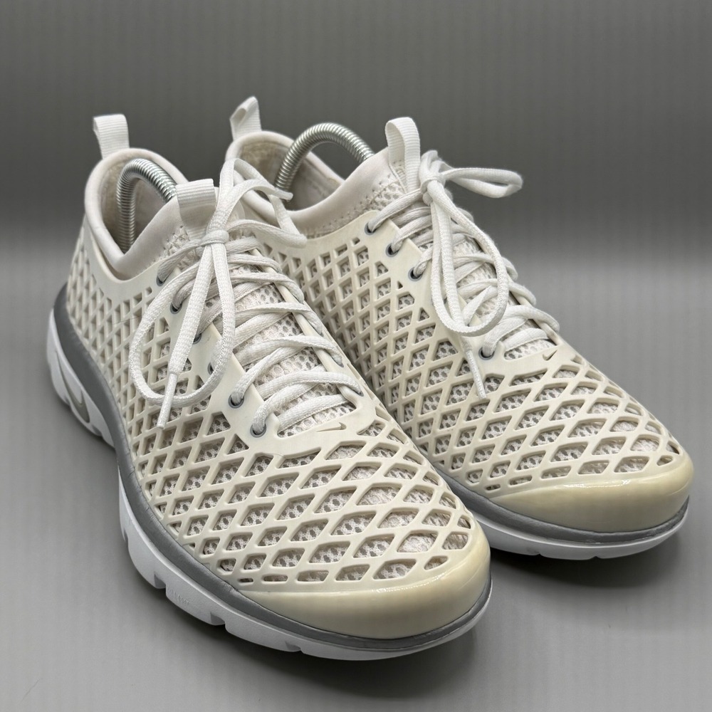 Nike Air Rejuven8 White/Metallic Shoes Women's Size 10 318921-101 RARE 2007